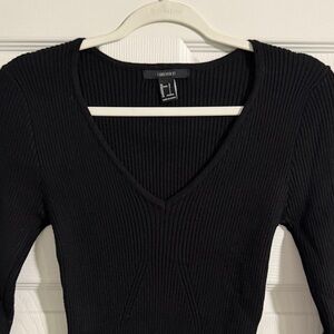 Forever 21 Black Ribbed V-Neck Top size L